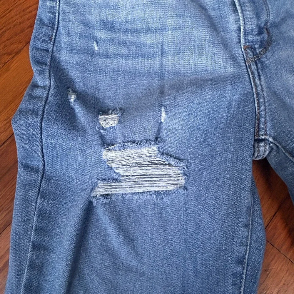 Levi's 721 High-Rise Skinny Women's Jeans - 28 Light Blue - Picture 2 of 10